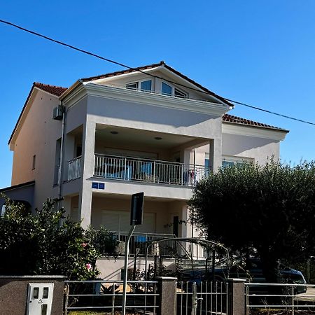 Apartments Villa Lili Umag Luaran gambar