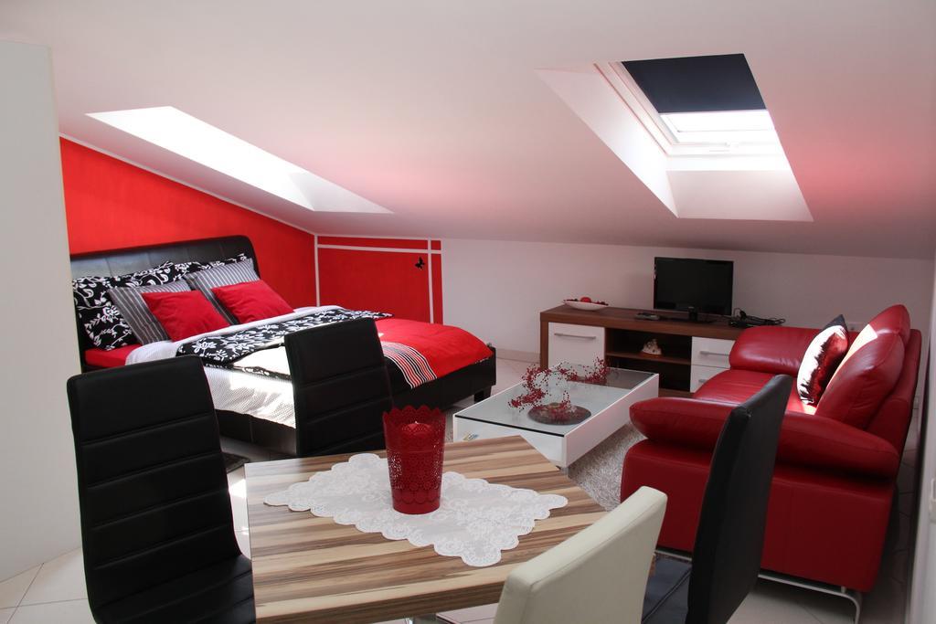 Apartments Villa Lili Umag Bilik gambar