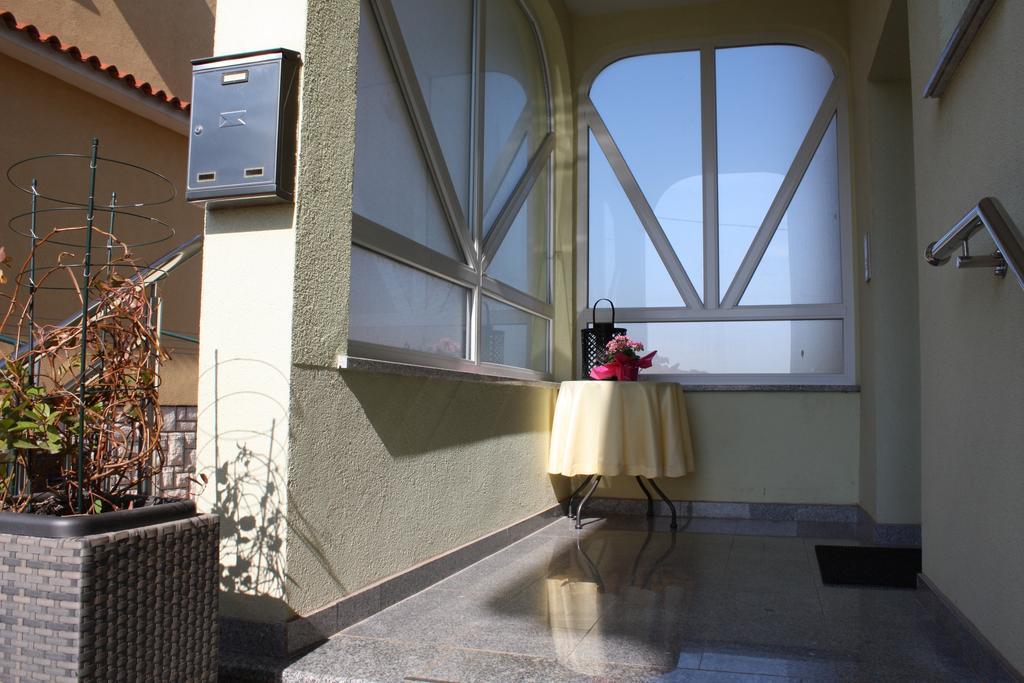 Apartments Villa Lili Umag Luaran gambar