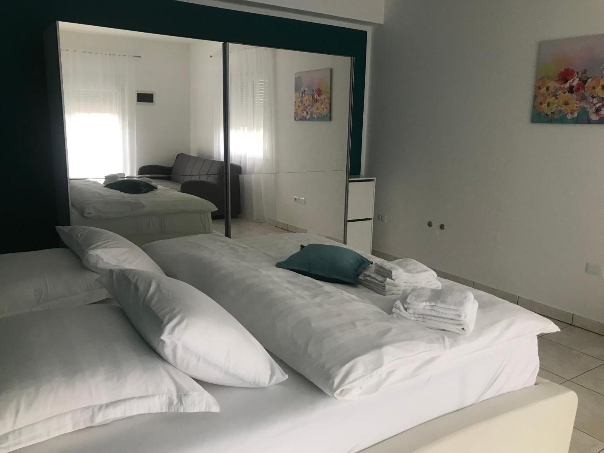 Apartments Villa Lili Umag Luaran gambar