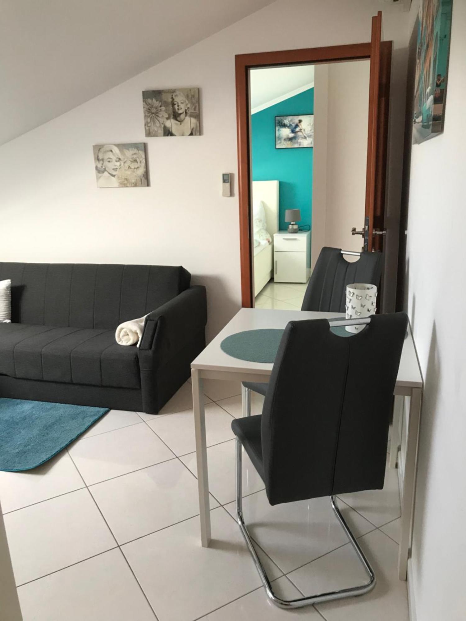Apartments Villa Lili Umag Luaran gambar